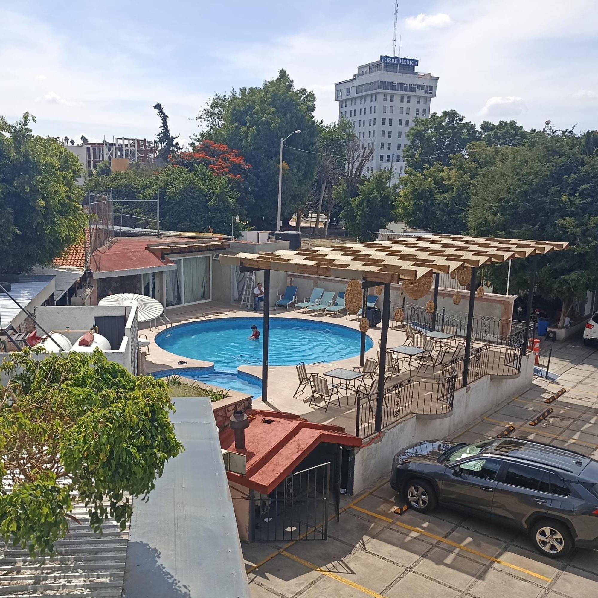 Hotel Flamingo Irapuato Exterior photo