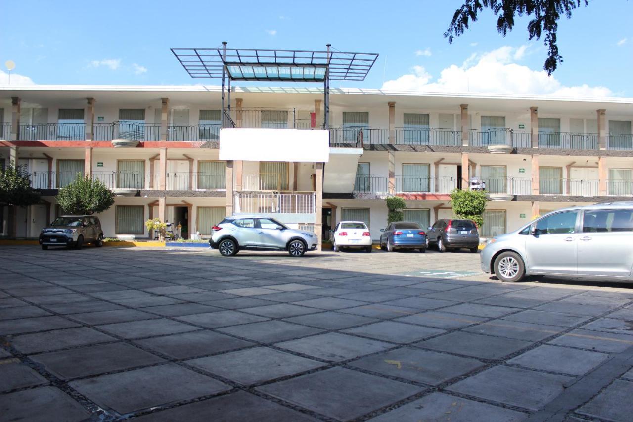 Hotel Flamingo Irapuato Exterior photo