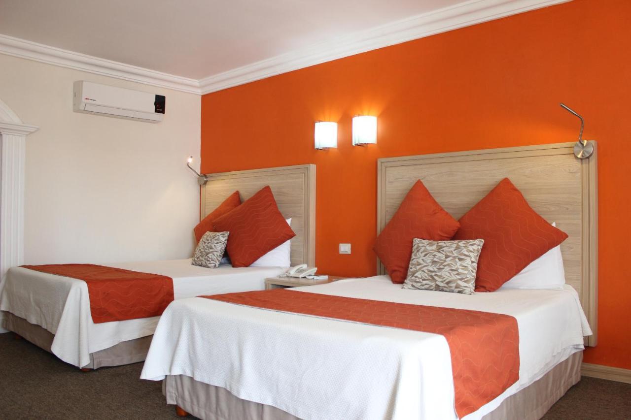 Hotel Flamingo Irapuato Exterior photo